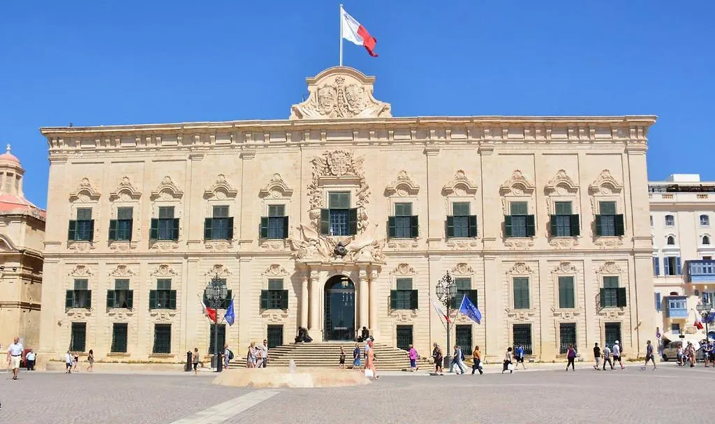 Stylish 2Br Apartment In Valletta Malta